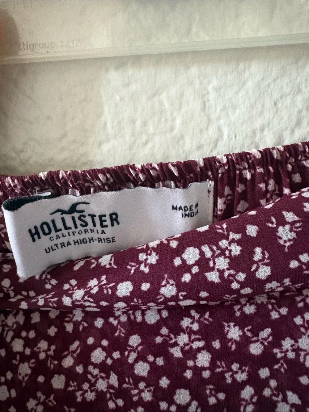 Hollister mini wrap